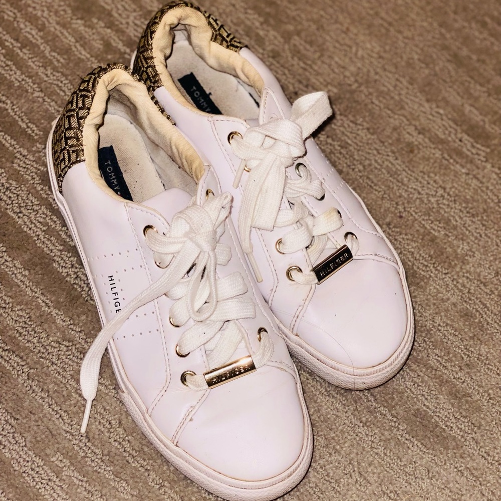 Tommy Hilfiger Women's LORIO Sneakers white and gold sneakers - Picture 9 of 11